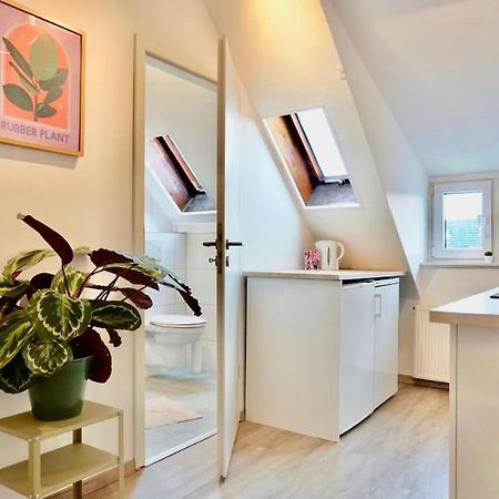 Neu I Moderne Zentrale Wohnung I Netflix I 4 Gaeste Andernach Buitenkant foto